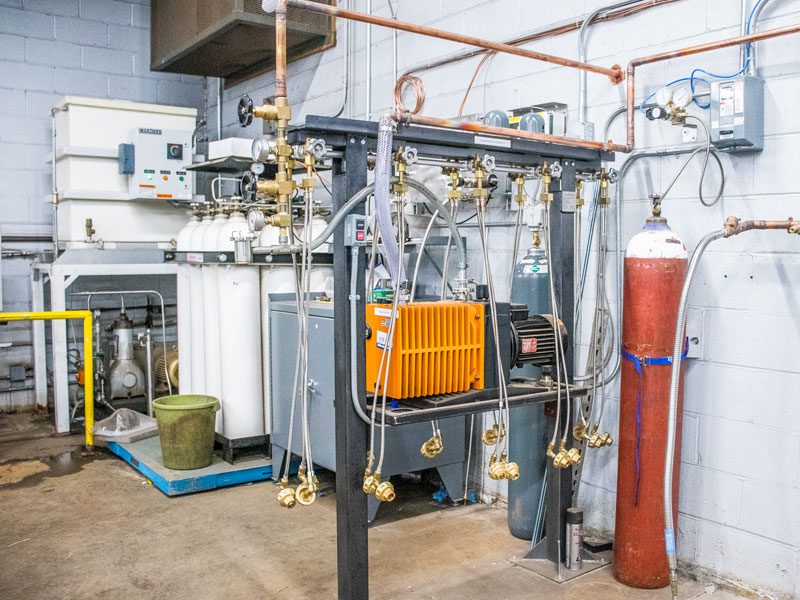 MG-Medical-CO2-Gas-Lab-Process-Photo-1